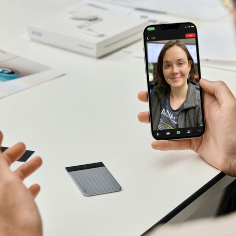 Plaud Note Pro Diktiergerät (Silber, 64 GB, Bluetooth (BLE 5.4), Dualband-WLAN (2,4 GHz 5 GHz))