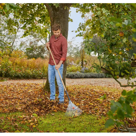 Gardena Pureline verstellbarer Laubrechen FSC 100% (17307-20)