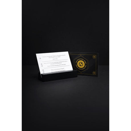 Quiz d'or Brettspiel (englisch, 4 - 8 Spieler, 60 - 120 Minuten, ab 16 Jahren)