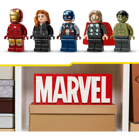Lego Superhelden 76313 Marvel-Logo und Minifiguren
