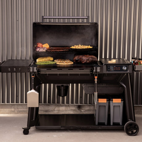 Traeger Woodridge Pro Pelletgrill (schwarz, WLAN)