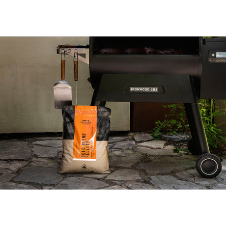 Traeger Bold Blended Pellets – Brennstoff in limitierter Auflage (8 kg)