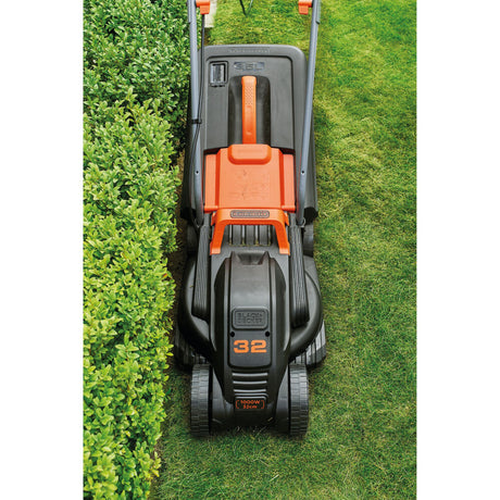 Black+Decker 1000 W 32 cm Rasenmäher + 250 W Rasentrimmer (schwarz orange, Rasenflächen bis zu 250 m²)