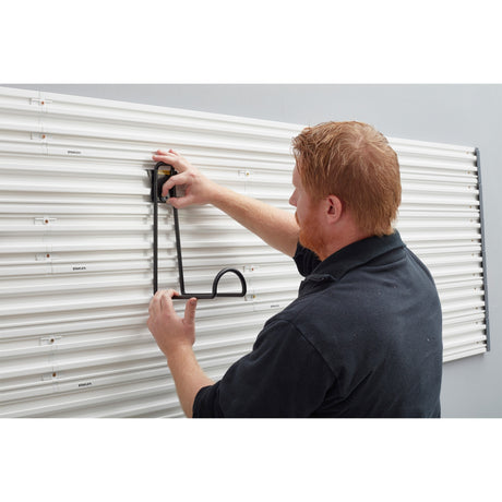 Stanley Schienenwand – Leiterhakenhalter (schwarz)