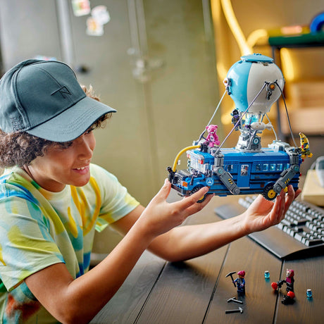 Lego Fortnite Battle Bus aus dem Videospiel – 77073