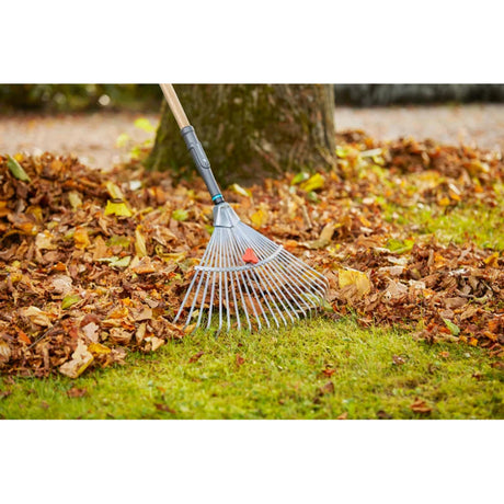 Gardena Pureline verstellbarer Laubrechen FSC 100% (17307-20)