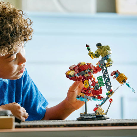 Lego Superhelden 76343 Marvel: Ultimativer Kampf: Hulkbuster vs. Hulk