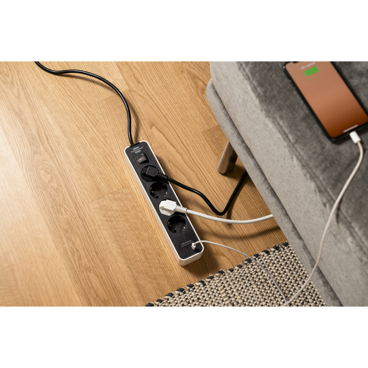 Brennerstuhl ecolor Steckdosenleiste mit 2 USB-C Ladebuchsen | 4-fach | weiß schwarz | 1,5m h05vv-f 3g1,5 - 1153240126