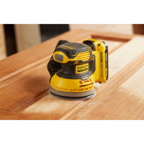 Stanley Fatmax V20 18V exzentrischer Schleifer