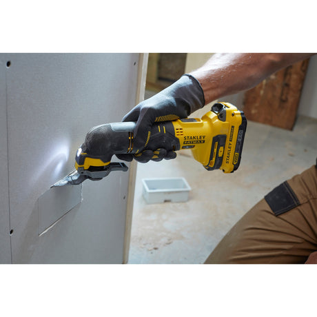 Stanley Fatmax V20 18 V Multitool Multifunktionswerkzeug (gelb schwarz, Koffer, 2 Akkus (2,0 Ah) und Ladegerät (2 A) im Lieferumfang enthalten)