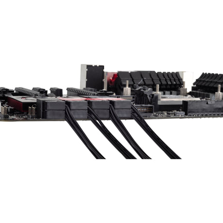 Silverstone SATA III-Kabel 30 cm (schwarz, 6 GB, Low-Profile-Anschluss, CP11B-300)