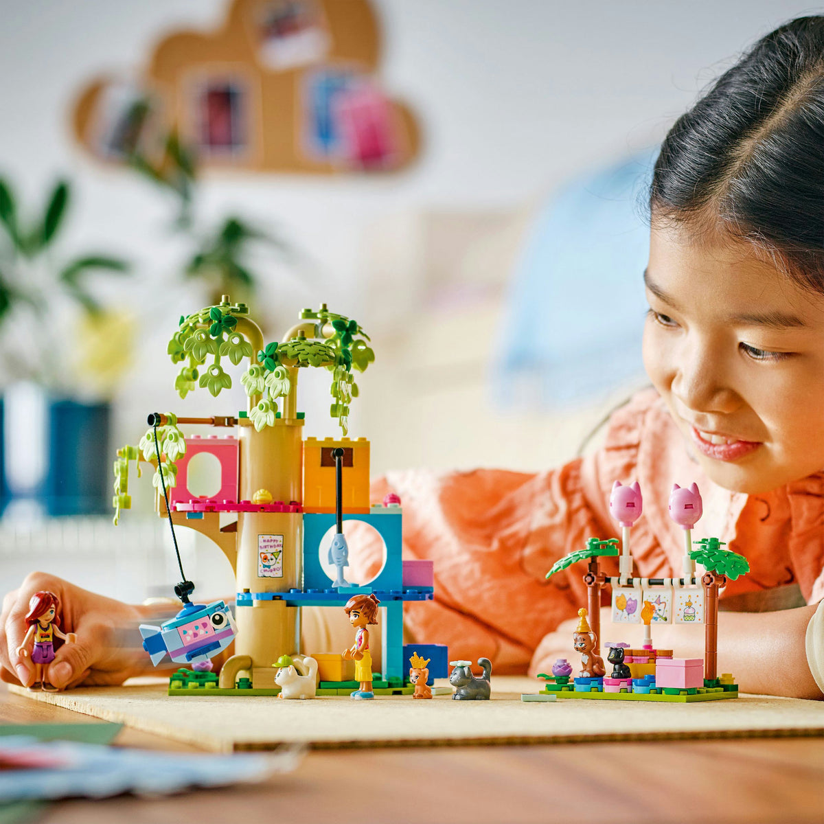Lego Friends 42666 Katzengeburtstagsparty und Baumhaus