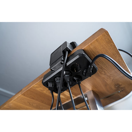 Brennerstuhl ®estilo Duplex-Steckdosenleiste mit Schalter und USB-C (Steckdosenleiste mit USB-C Power Delivery für schnelles Laden, 1x USB-C und 1x USB-A, 10x Steckdosen, 2m Kabel)