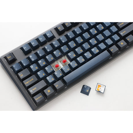 Ducky One 3 Pro, Gaming-Tastatur (Schwarz, US-Layout, Cherry MX2A Blue, RGB-LED, Double-Shot PBT, Quack-Mechanik, Hot-Swap)