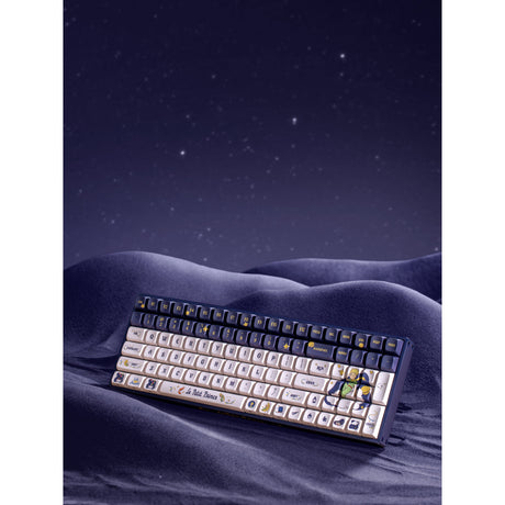 Iqunix F97 Starry Tryst RGB mechanische Gaming-Tastatur (dunkelblau, US-Layout (QWERTZ), Gateron-Rot, 96 %, RGB-LEDs, Hot-Swap-fähig, PBT, 2,4 GHz | Bluetooth 5.1 | USB-C)
