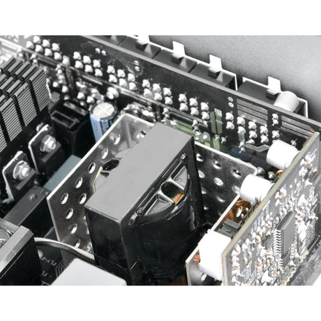 Thermaltake Toughpower PT modulares 850-Watt-Netzteil (1x 12V-2x6, 4x PCIe)