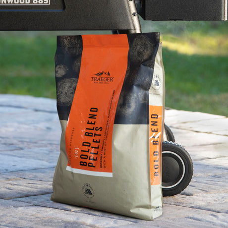 Traeger Bold Blended Pellets – Brennstoff in limitierter Auflage (8 kg)