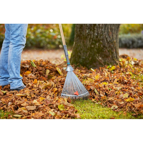 Gardena Pureline verstellbarer Laubrechen FSC 100% (17307-20)