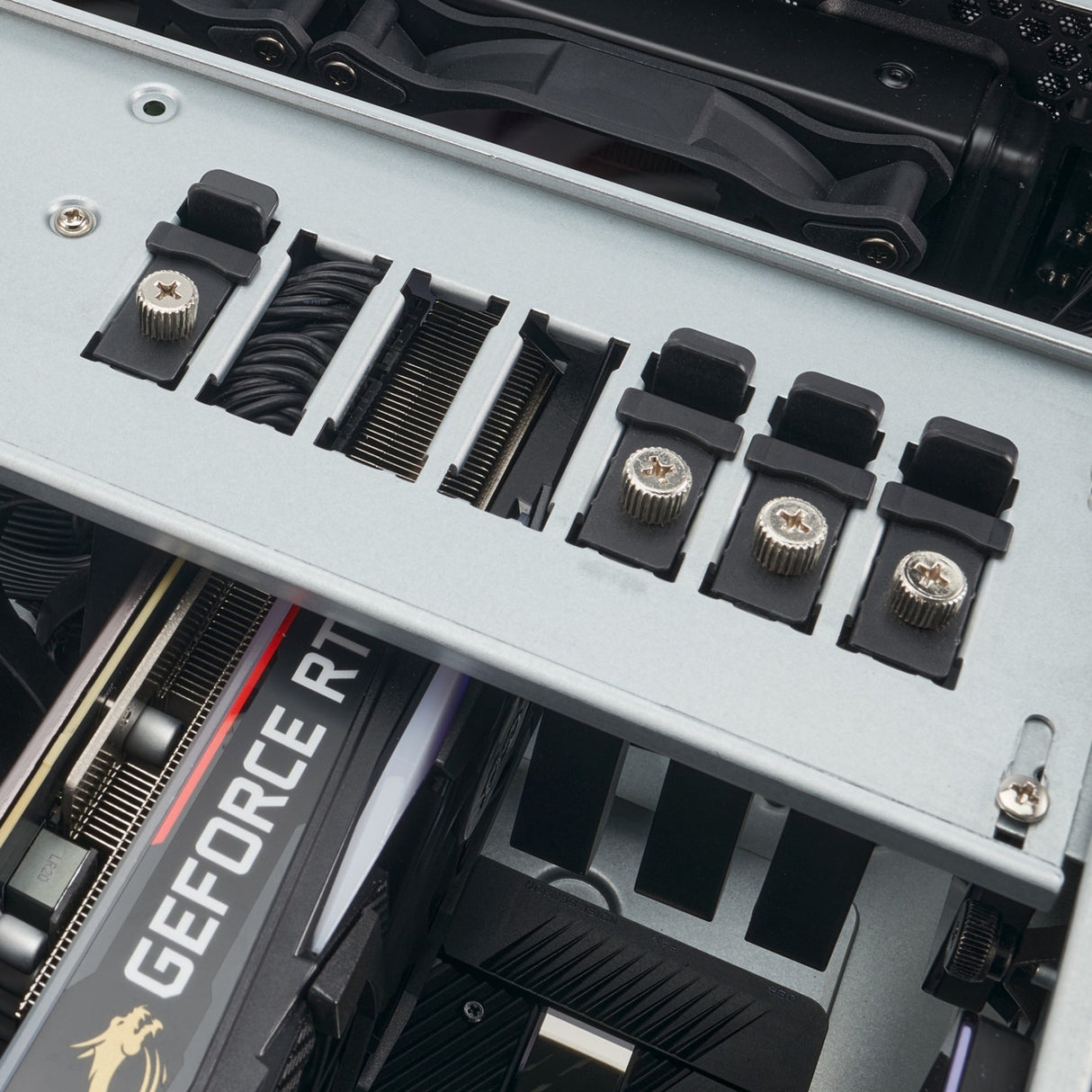 Silverstone Silverstone RM44