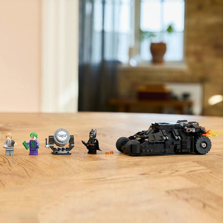 Lego DC Super Heroes – Bauspielzeug „Batman Tumbler vs. Two-Face und der Joker“ (76303)