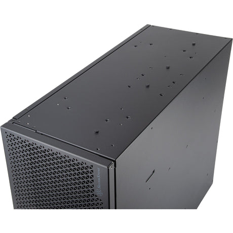 Silverstone RM52