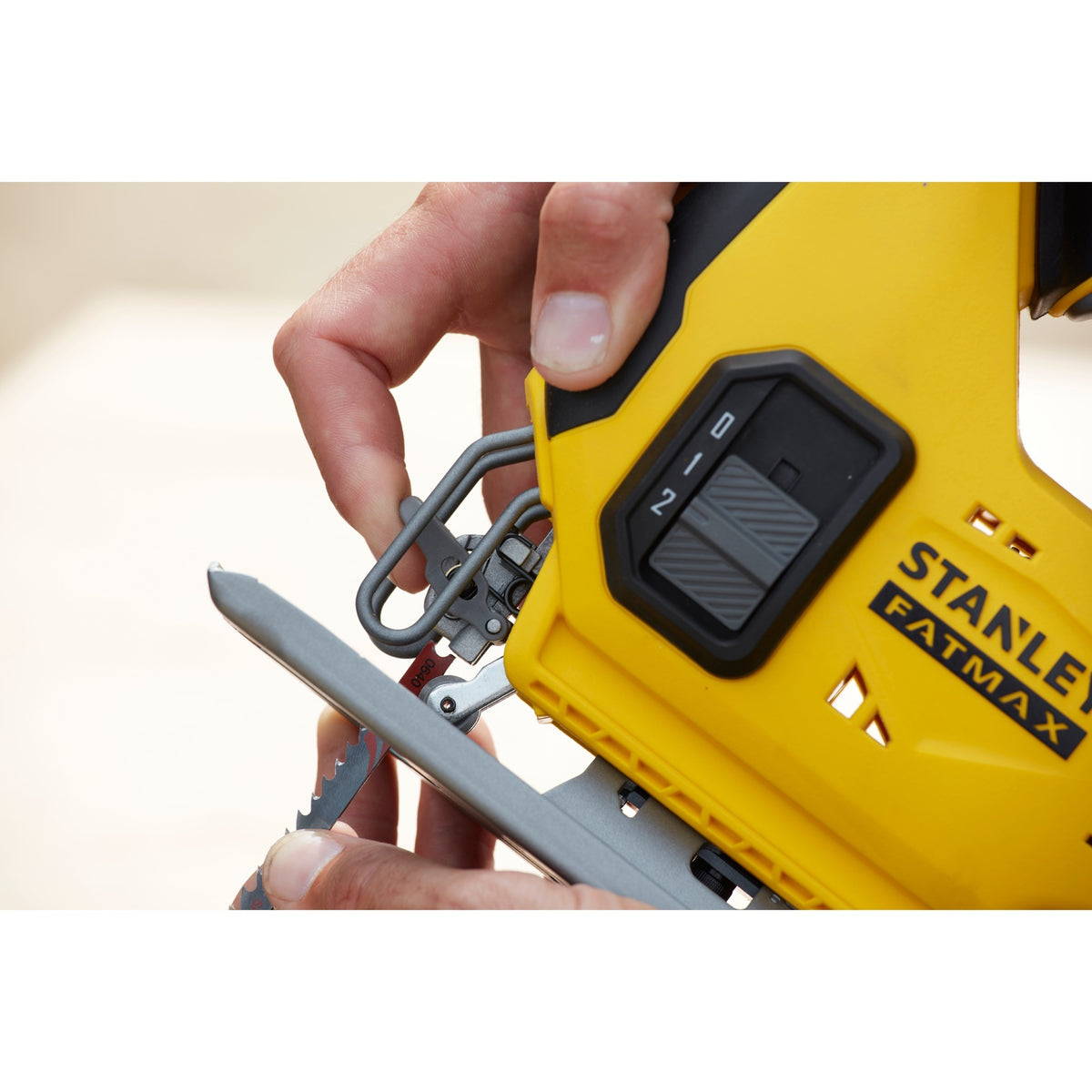 Stanley sfmcs600m2k fatmax® v20 Akku-Stichsäge 18 V 4,0 Ah im Koffer