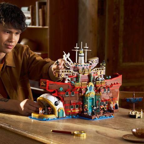 Lego One Piece 75640 Das schwimmende Restaurant Baratie