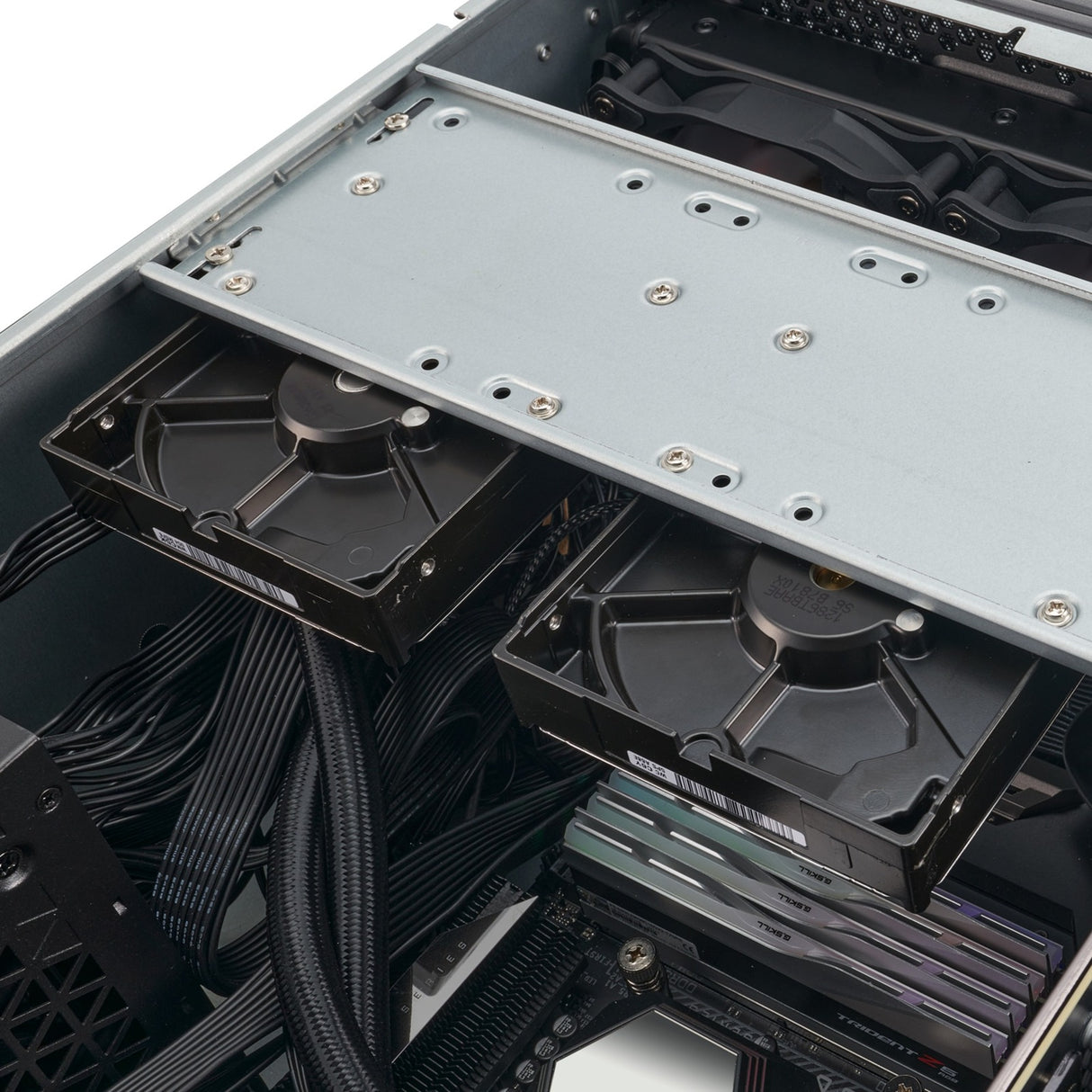 Silverstone Silverstone RM44