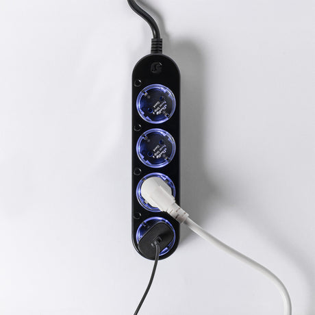 Shelly Steckdosenleiste Gen4 Steckdosenleiste (schwarz, WLAN, Bluetooth, Zigbee)