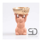 Season inspired decoration eekhoorn met bak 11x9,5x18cm beigerood
