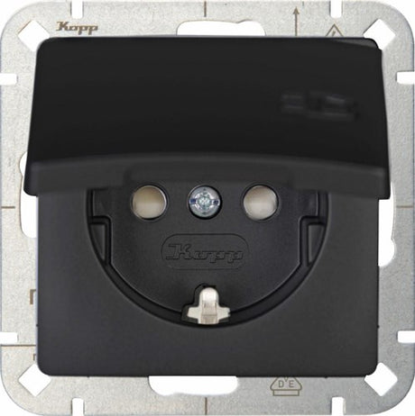Kopp hk05 mattschwarze Einbausteckdose RA mit Abdeckung – 4621710