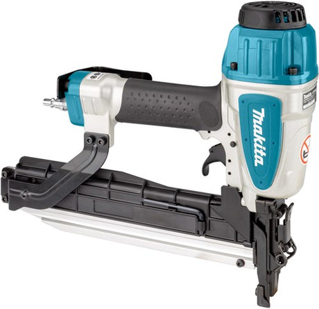 Makita AT1150A 8-Stab-Heftgerät (mittlere Krone) mit Öl im Karton