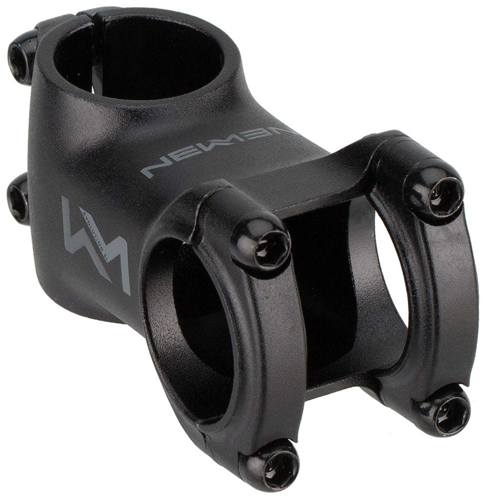 Newmen Evolution 318.4 Stimme