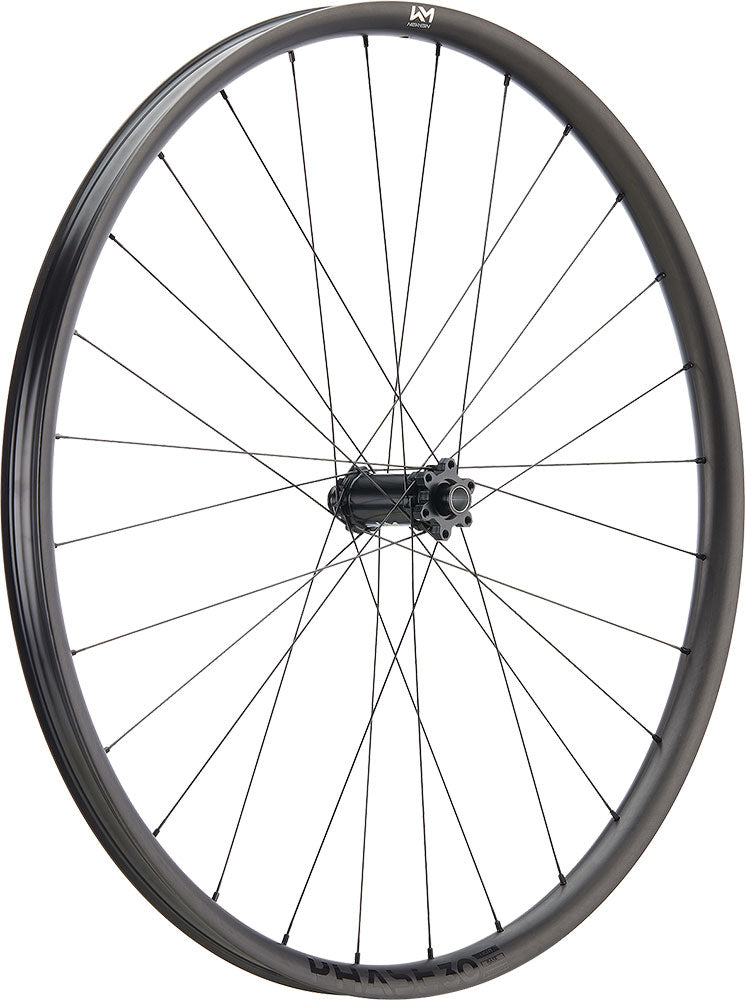 Newmen Phase 30 Base 27,5 6-Loch 15x110 Fade Carbon-Vorderrad