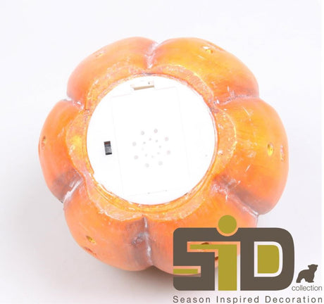 Von der Jahreszeit inspirierter Dekorationskürbis mit LED-Beleuchtung, Höhe 14 cm