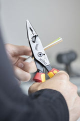 Wiha multifunktionale 8-in-1 Elektro-Installationszange – 45705