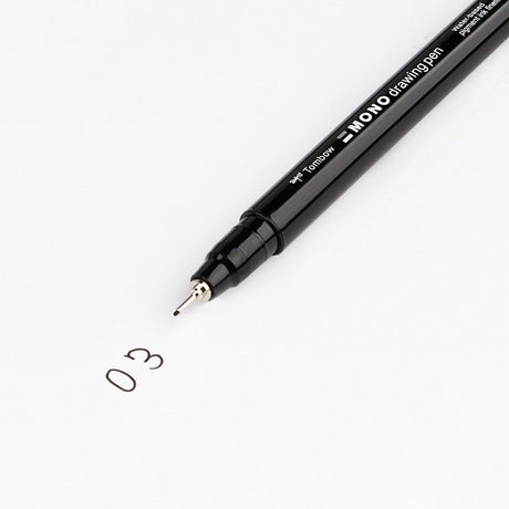 Tombow • Fineliner-Mono-Zeichenstift, Strichstärke 03 (ca. 0,35 mm), schwarz