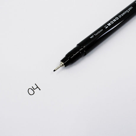 Tombow • Fineliner-Mono-Zeichenstift, Strichstärke 04 (ca. 0,40 mm), schwarz